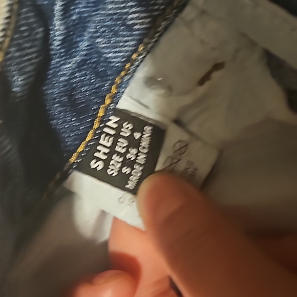 Womens Shorts - Picture 10 of 15